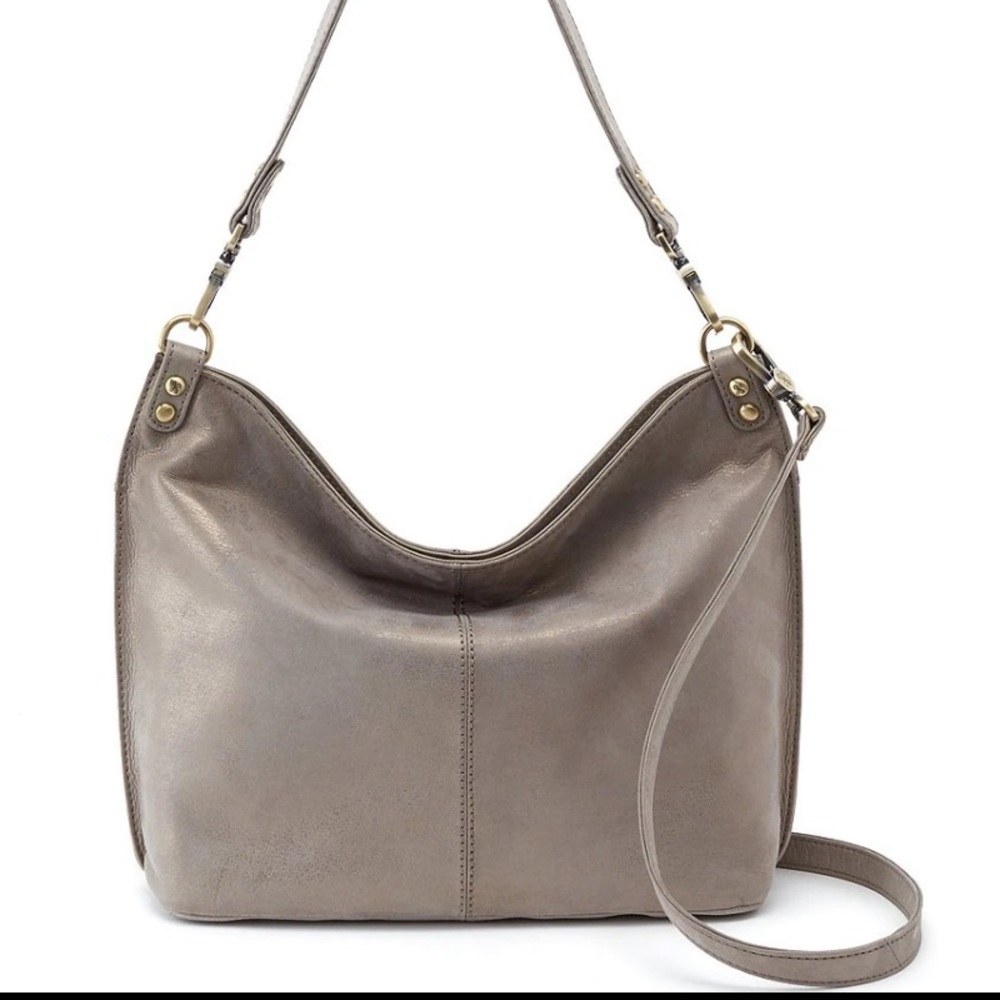 EUC Hobo Pier in Granite Gold